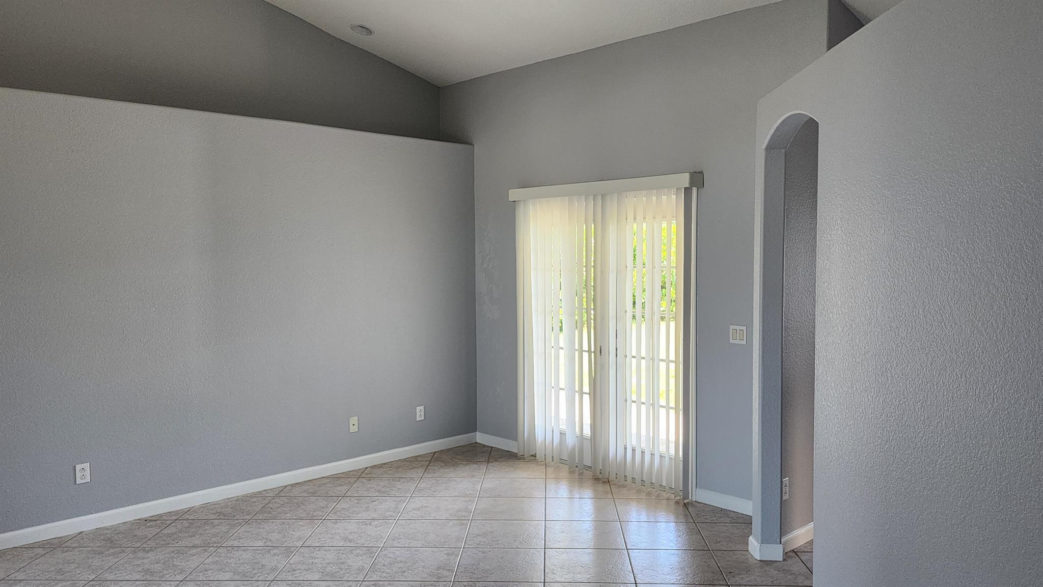 PORT ST LUCIE SECTION 44 - Residential Lease