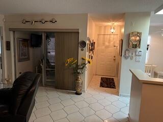 INTERNATIONAL CLUB CONDO - Residential Lease