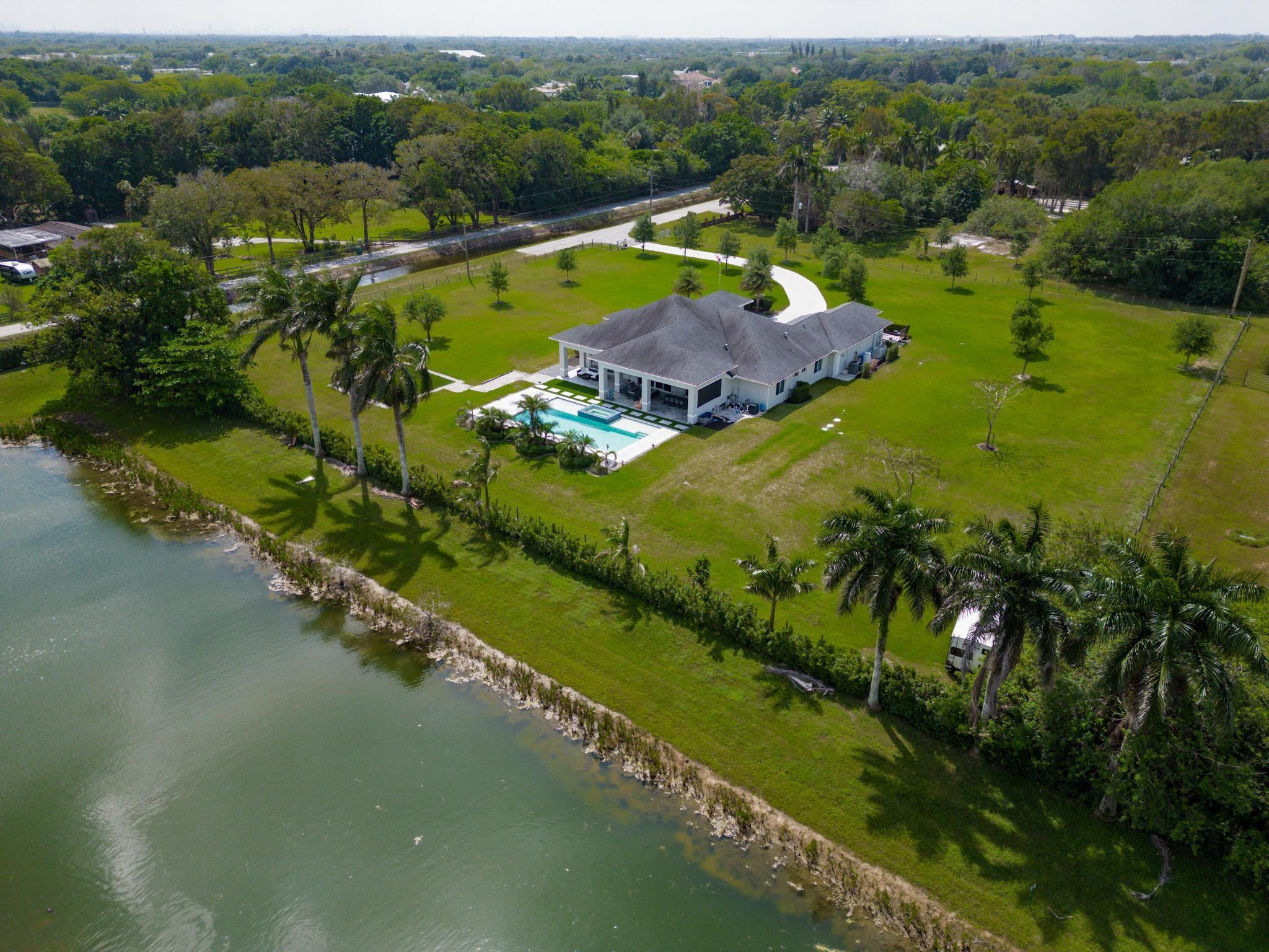 Fla Fruit Lands Co Sub 1 - Residential