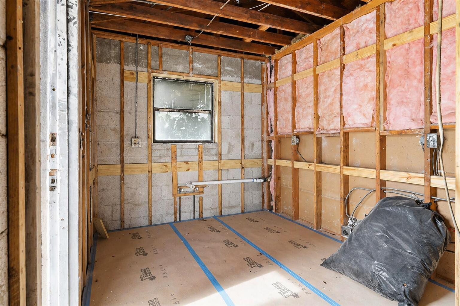 WHITE CAPS SUB - Residential Income