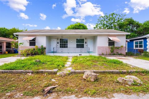 Property photo of 131 W 35th Street 1, Riviera Beach, FL 33404