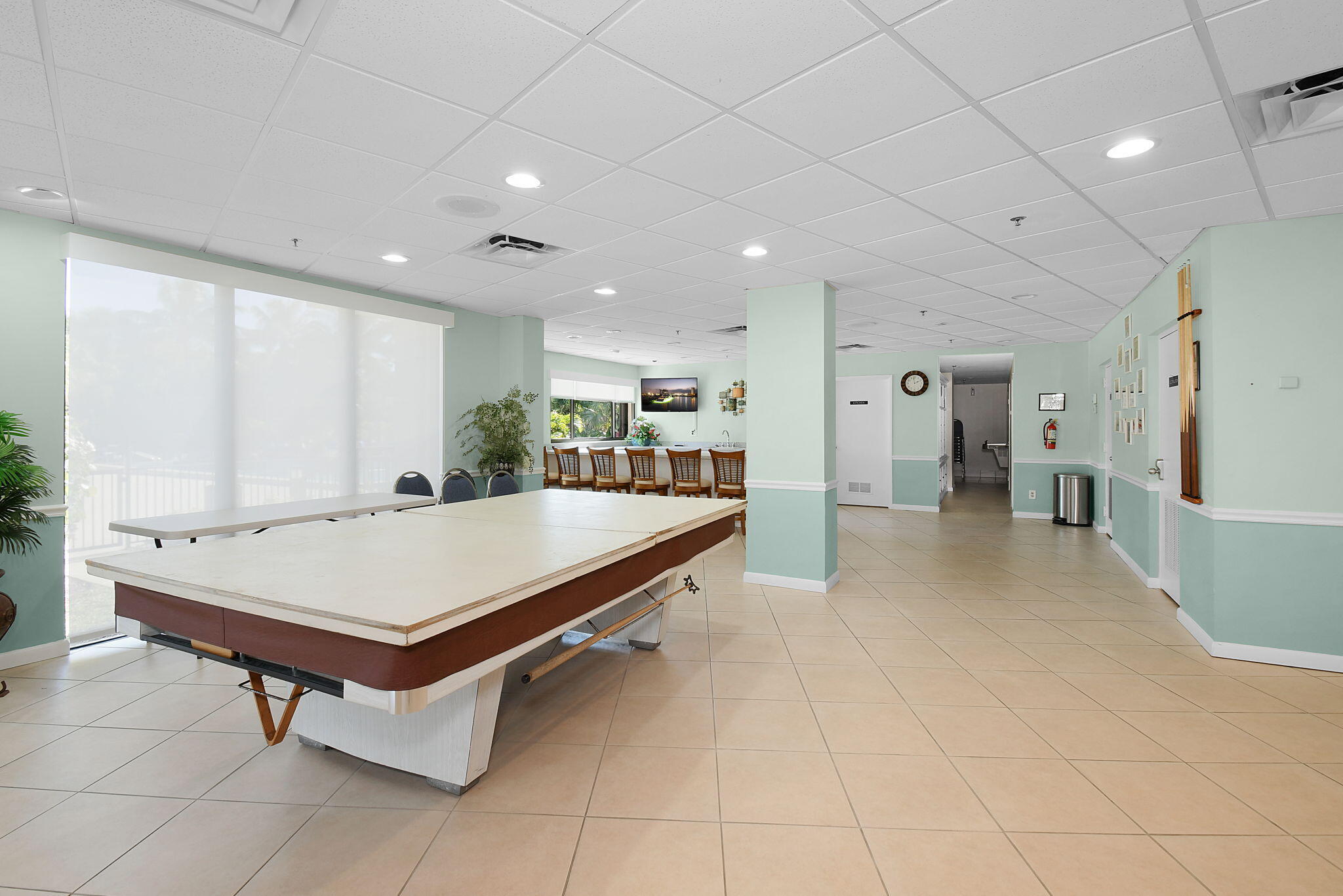 SEA POINTE TOWERS OF FORT PIERCE, A CONDOMINIUM - Residential Lease