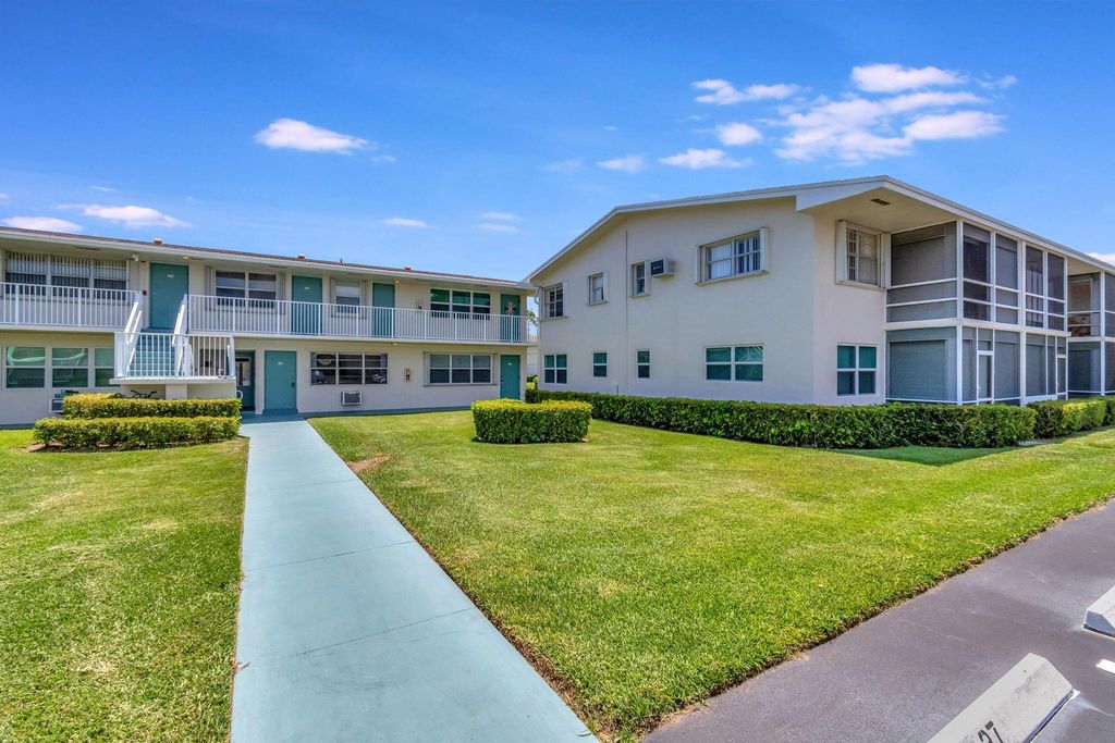 Photo of 740 Horizons W #103, Boynton Beach, FL 33435 (MLS # R11089021)