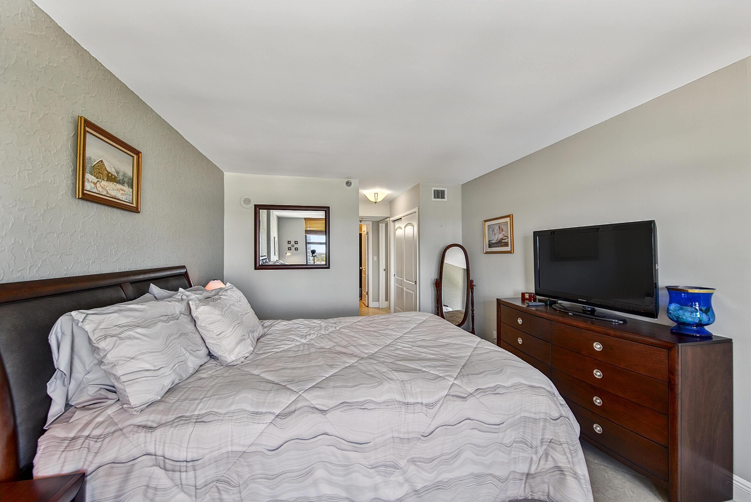 1500 OCEAN CLUB CONDO - Residential