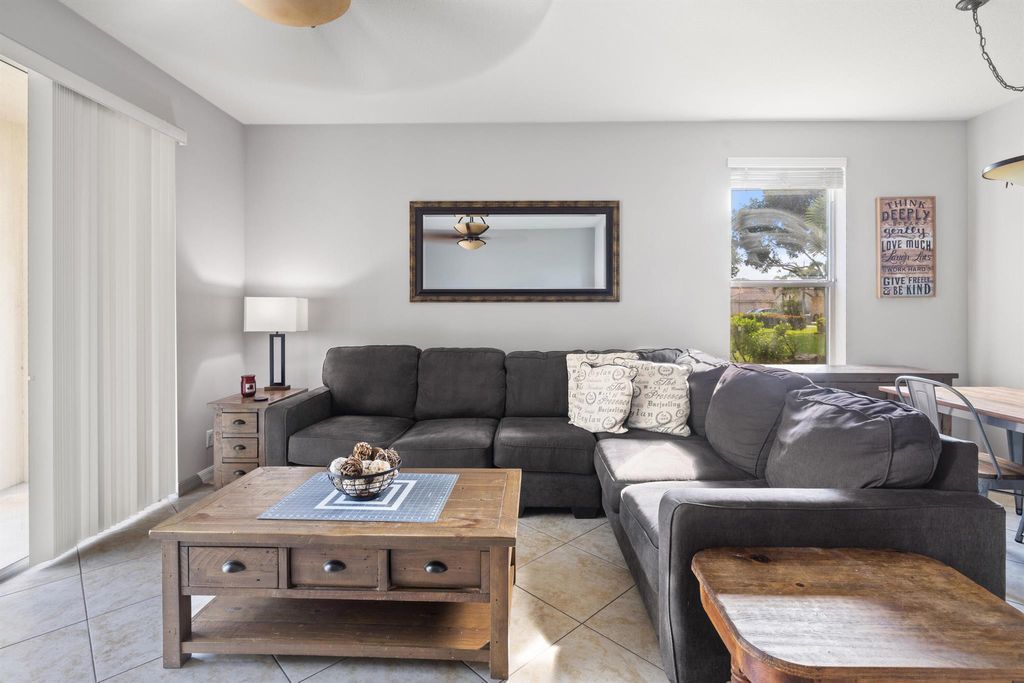 Photo of 9651 Lago Drive, Boynton Beach, FL 33437 (MLS # R11027339)