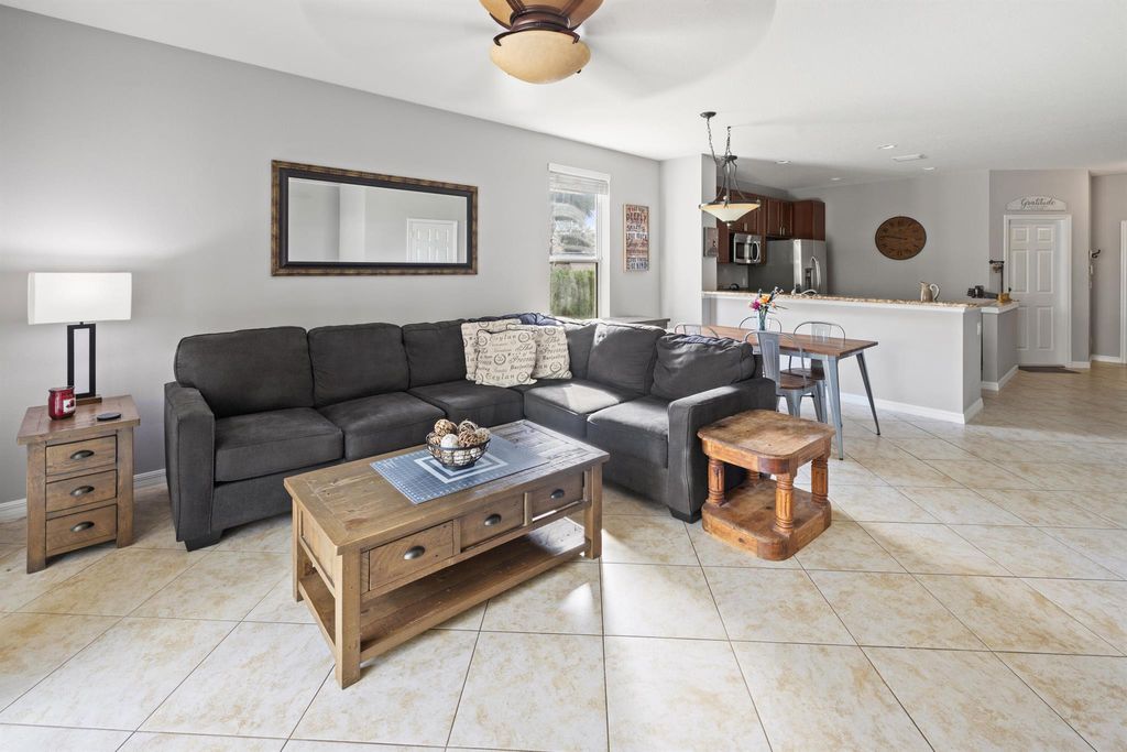 Photo of 9651 Lago Drive, Boynton Beach, FL 33437 (MLS # R11027339)