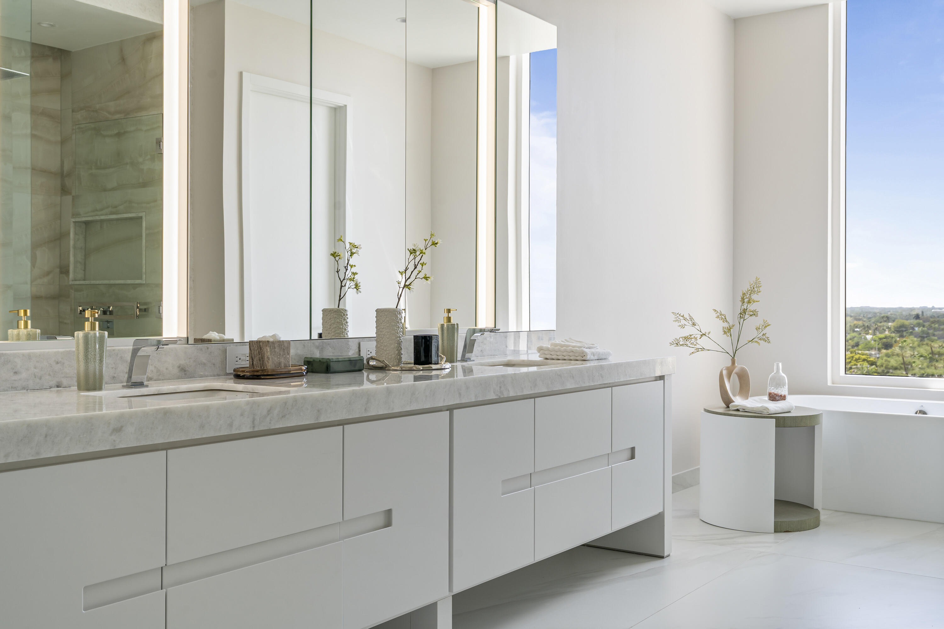 ALINA 220 BOCA RATON CONDO - Residential