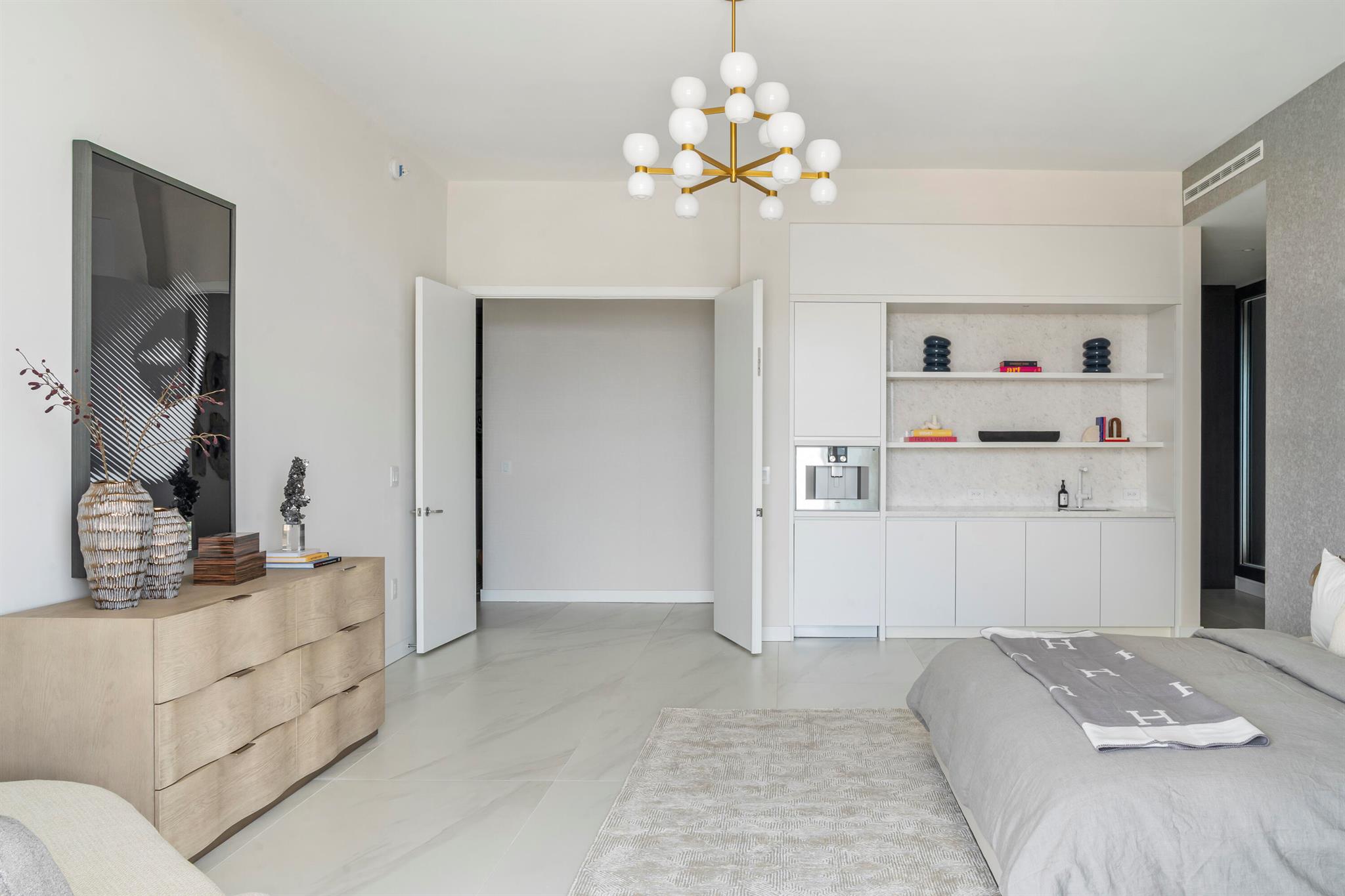 ALINA 220 BOCA RATON COND - Residential