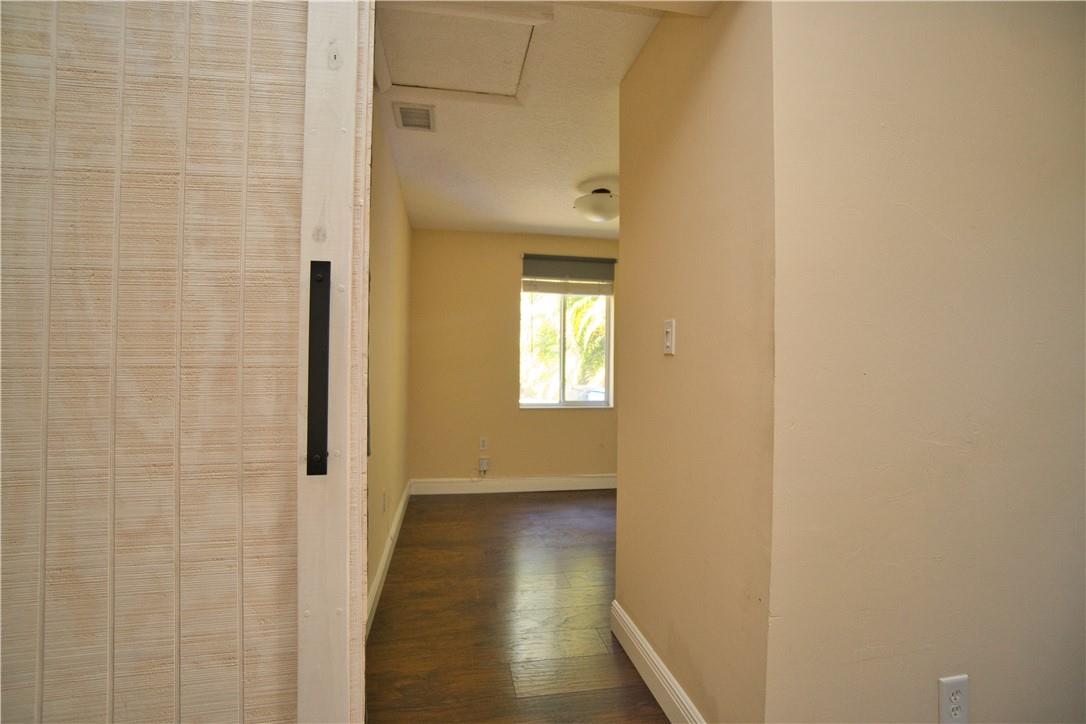 LAUDERDALE 2-9 D - Residential Lease