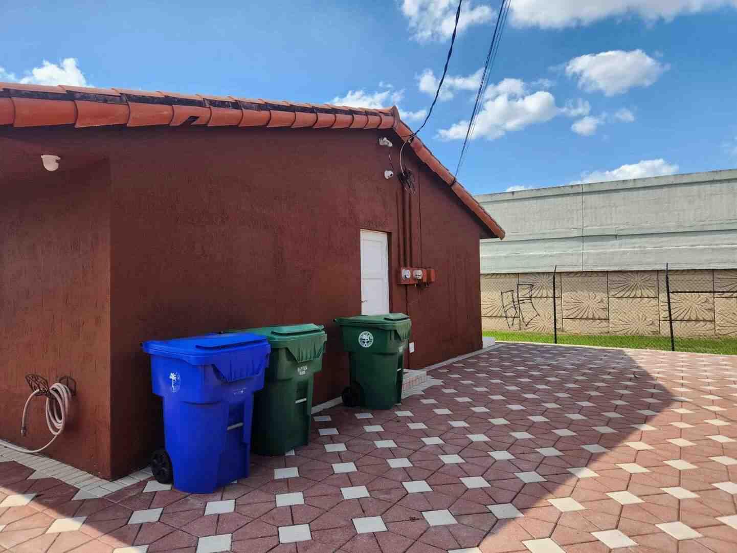 1195 NW 30TH Place