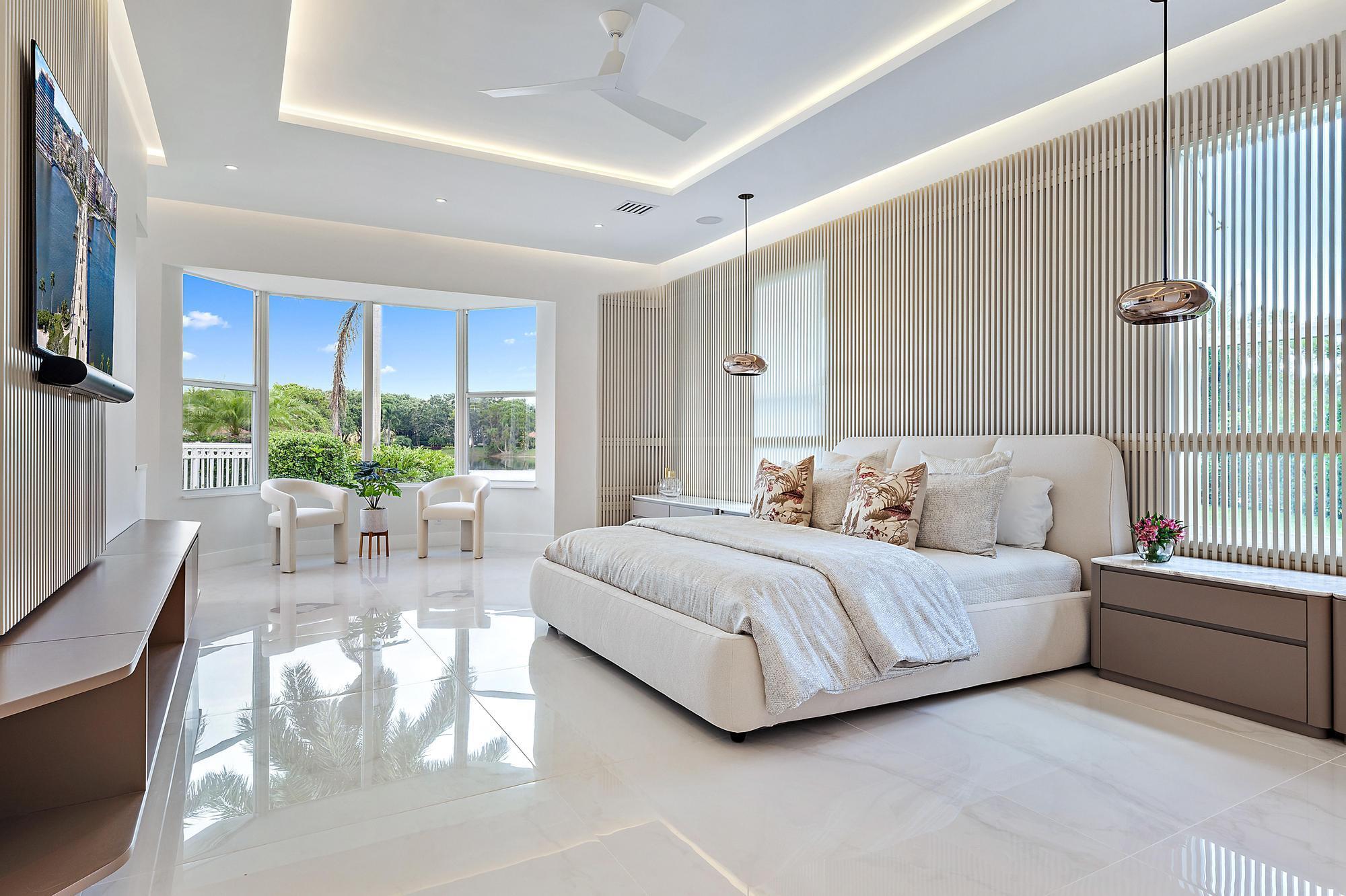 HERITAGE OAKS - Residential