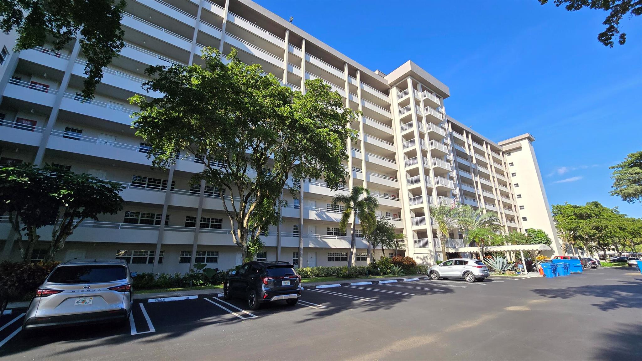 NO 61 PALM-AIRE COUNTRY C - Residential
