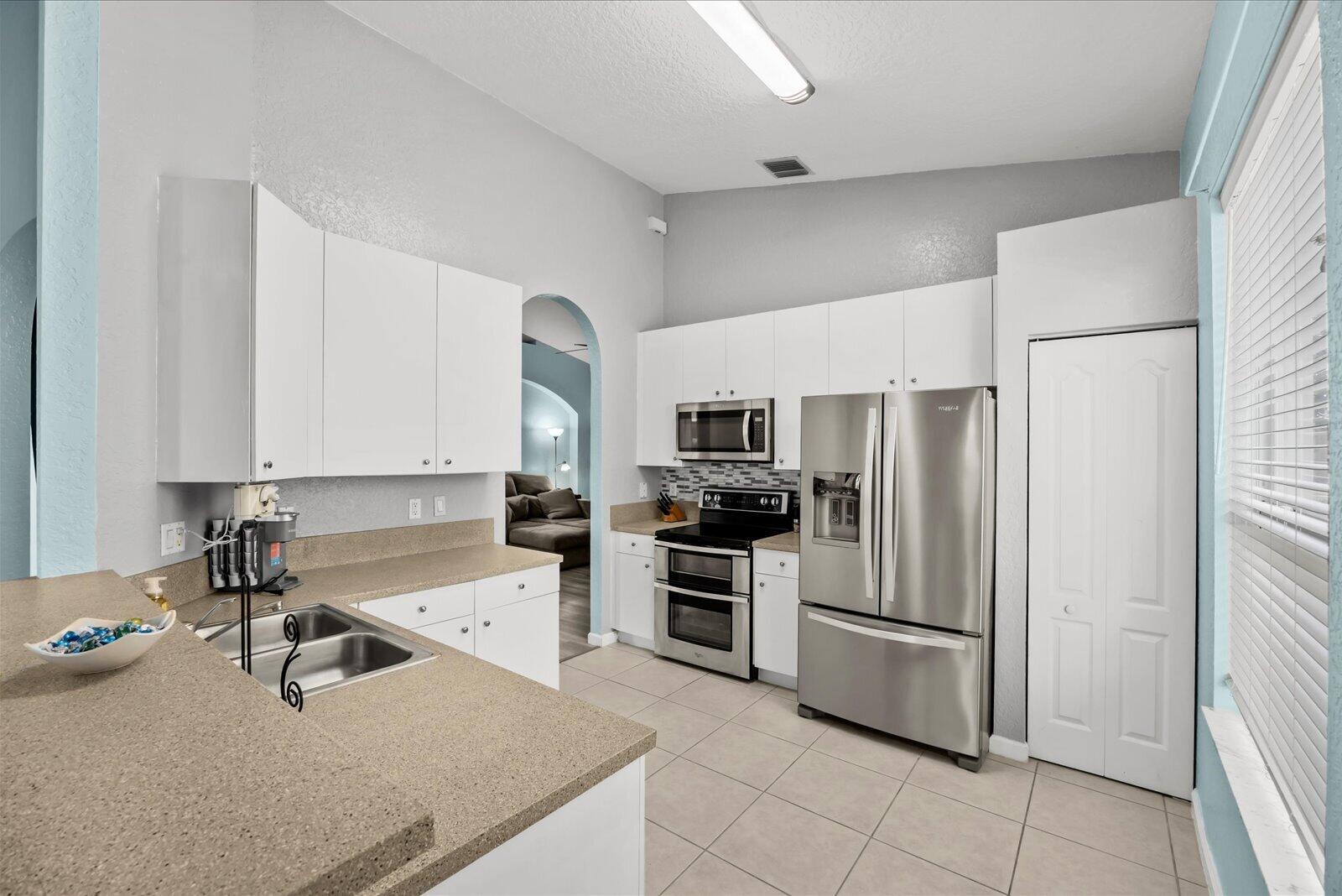 PORTOFINO SHORES PHASE TWO - Residential