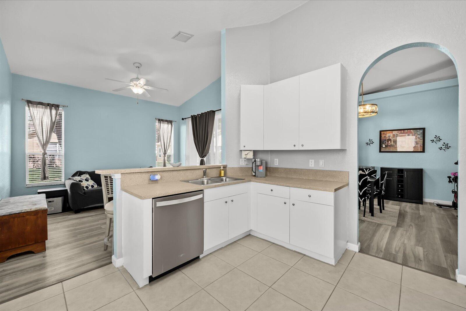 PORTOFINO SHORES PHASE TWO - Residential