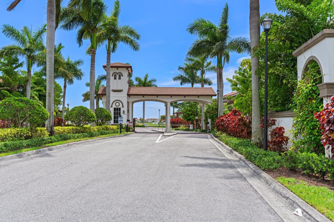 MEDITERRANEA - Residential