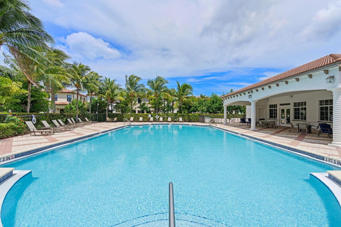 MEDITERRANEA - Residential