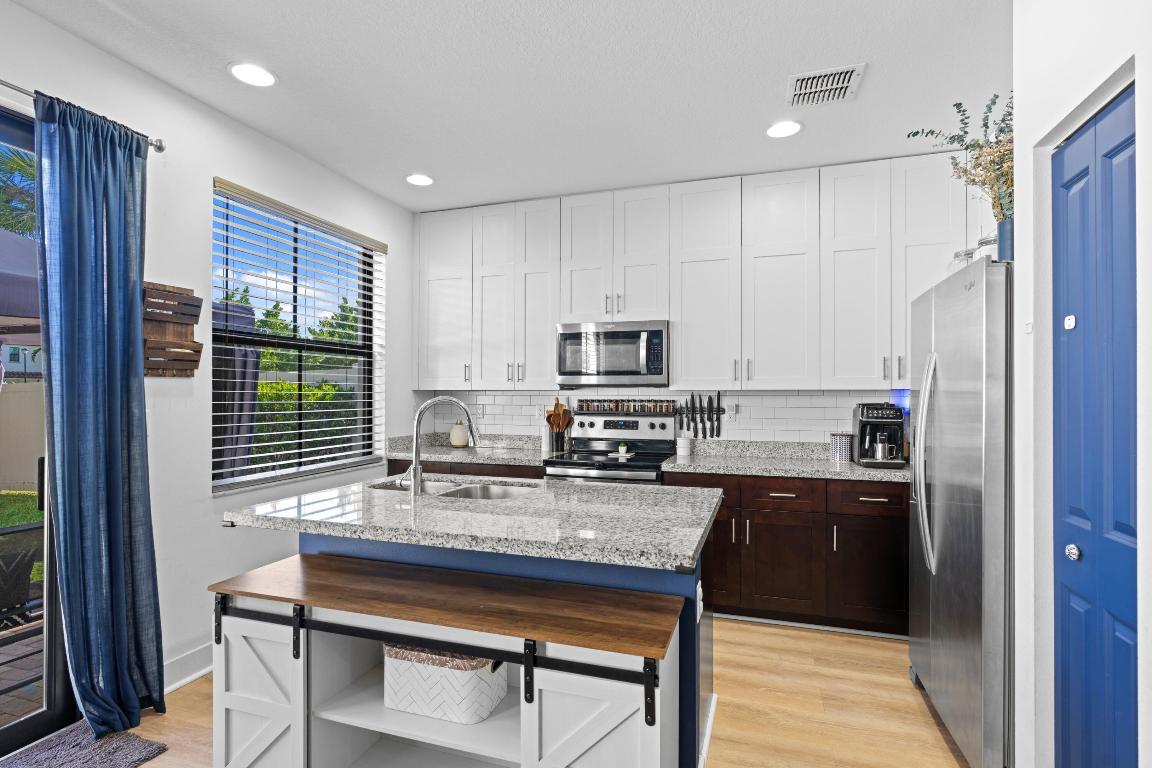 MEDITERRANEA - Residential