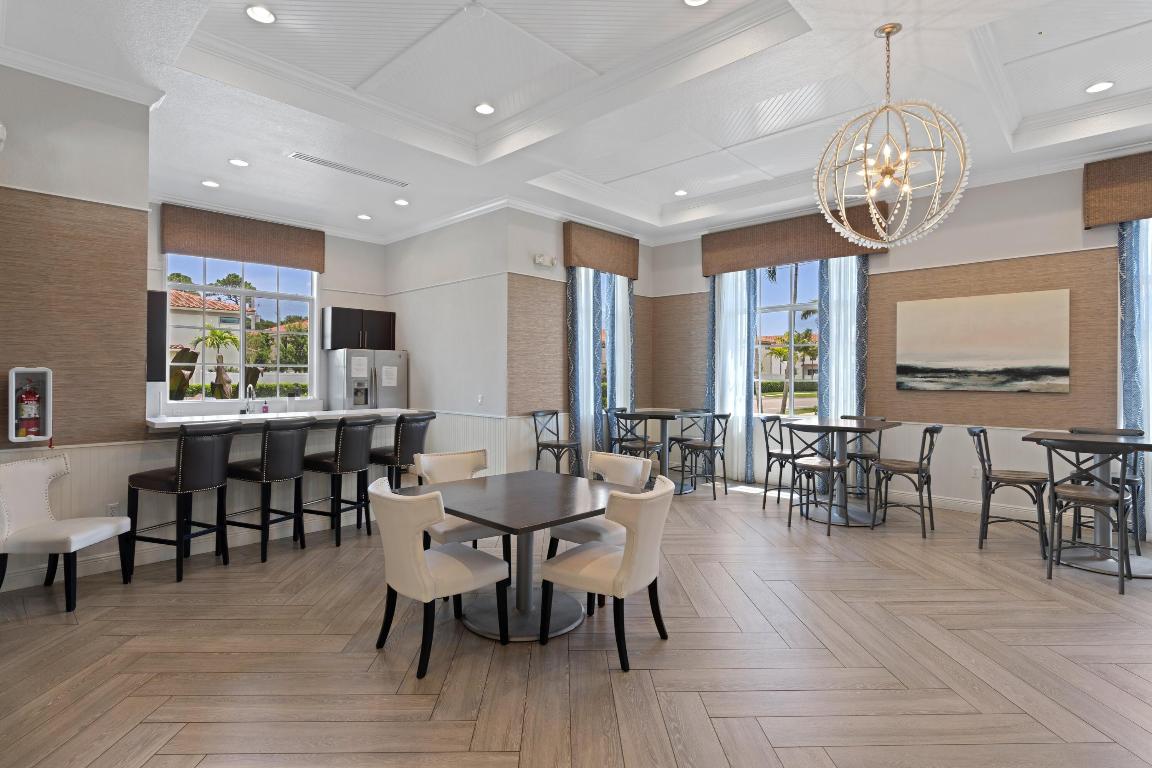 MEDITERRANEA - Residential