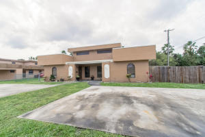 country club village - Residential Income