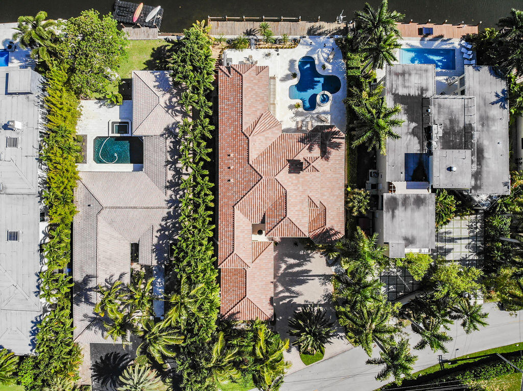 SEVEN ISLES - Residential