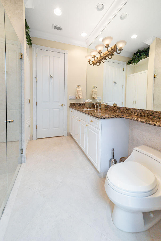 SEVEN ISLES - Residential