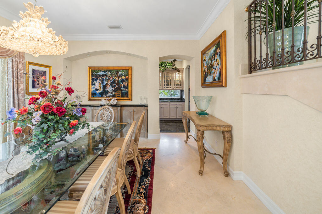 SEVEN ISLES - Residential