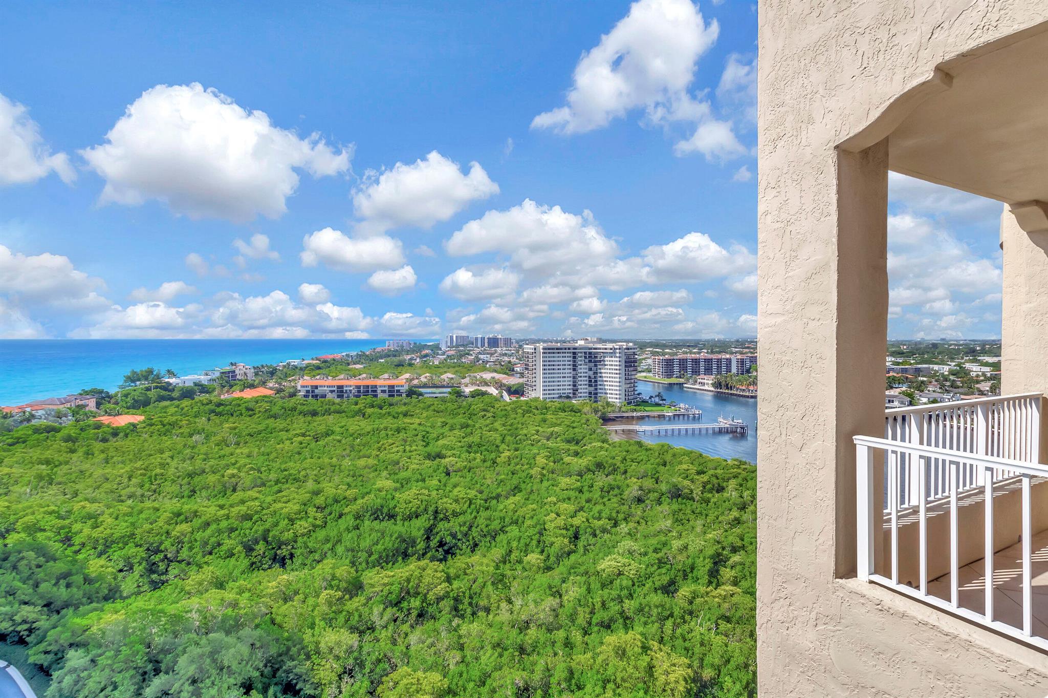 TOSCANA WEST TOWER II - Residential