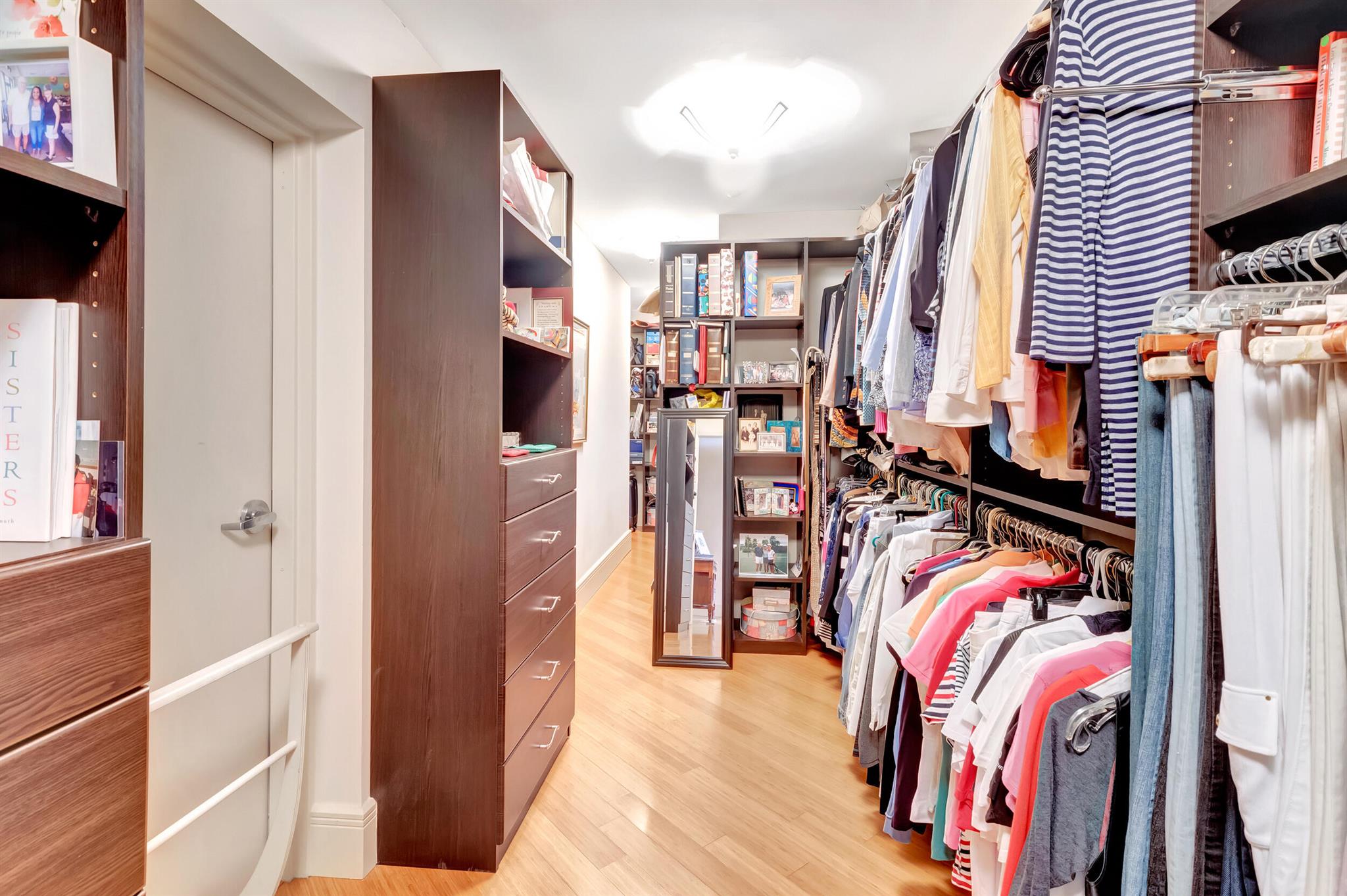 TOSCANA WEST TOWER II - Residential