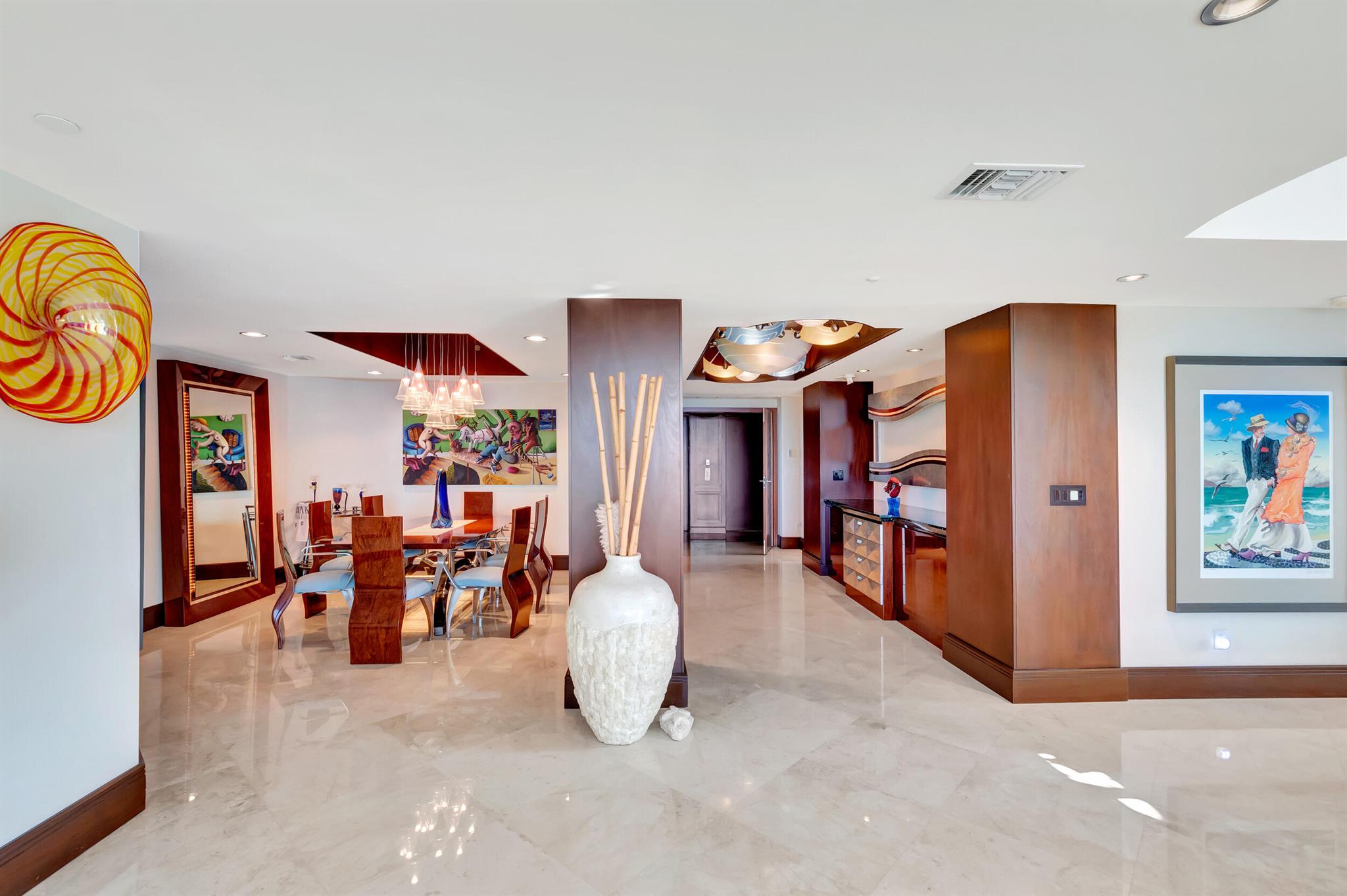 TOSCANA WEST TOWER II - Residential