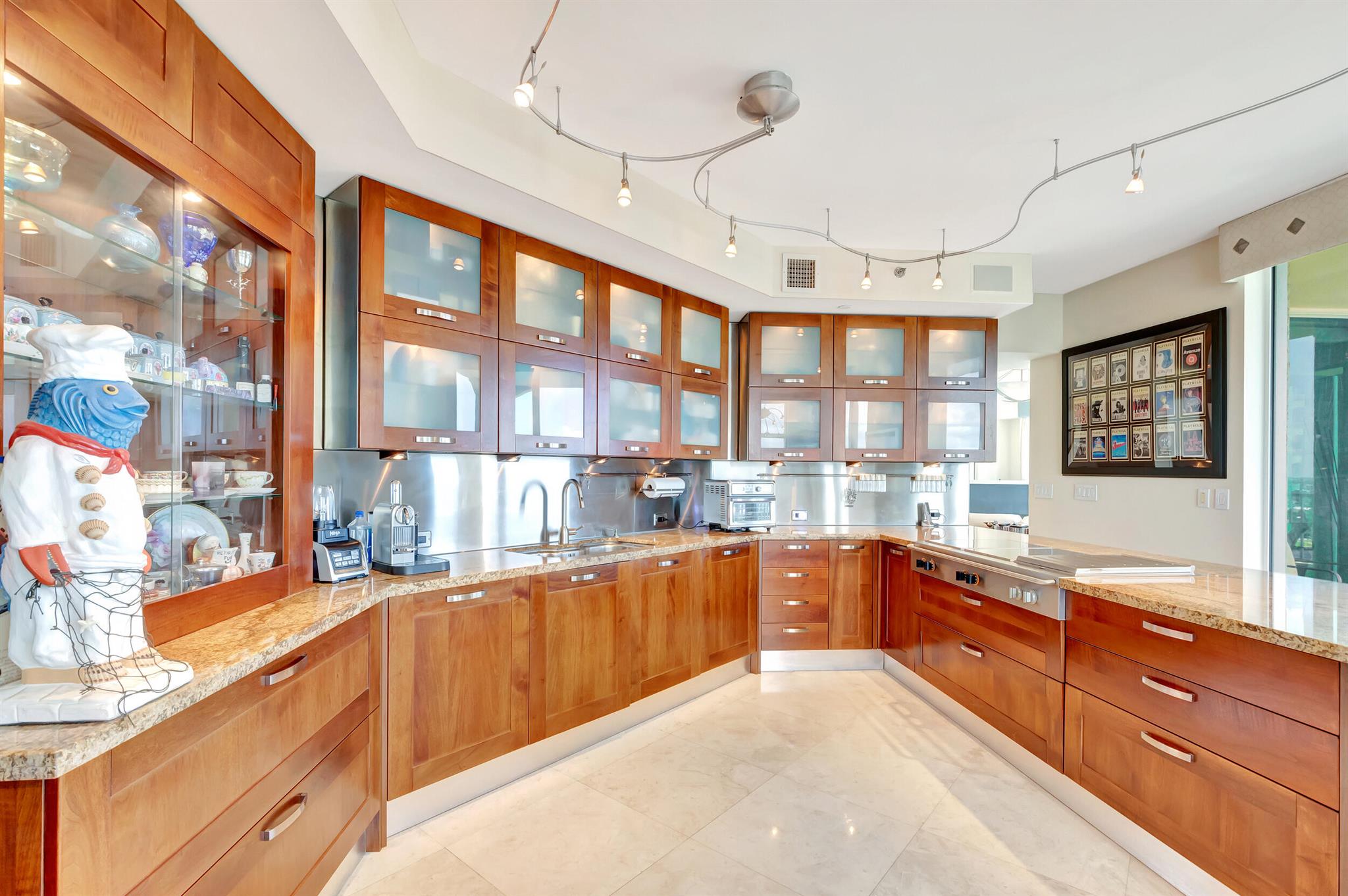 TOSCANA WEST TOWER II - Residential