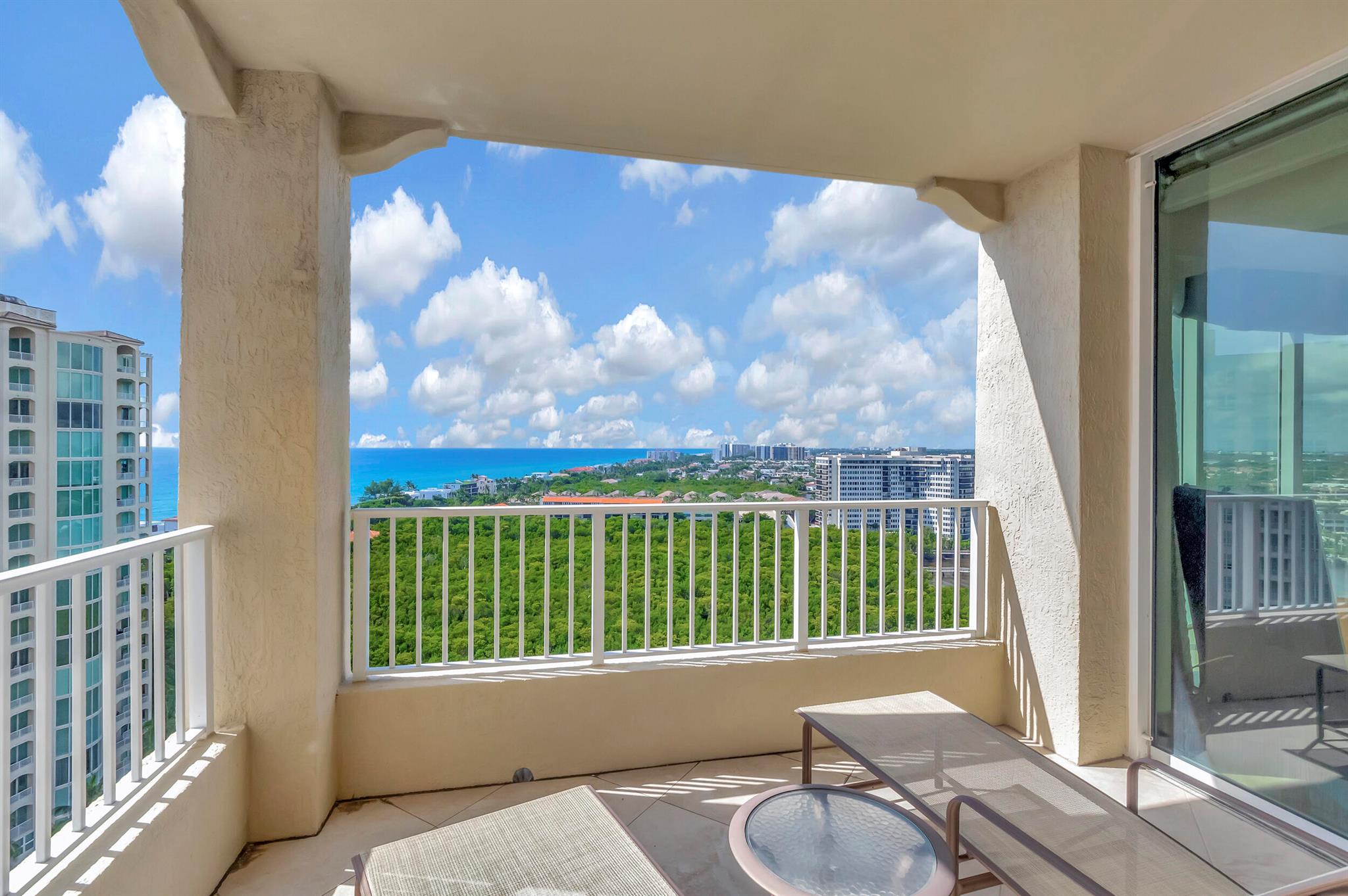 TOSCANA WEST TOWER II - Residential