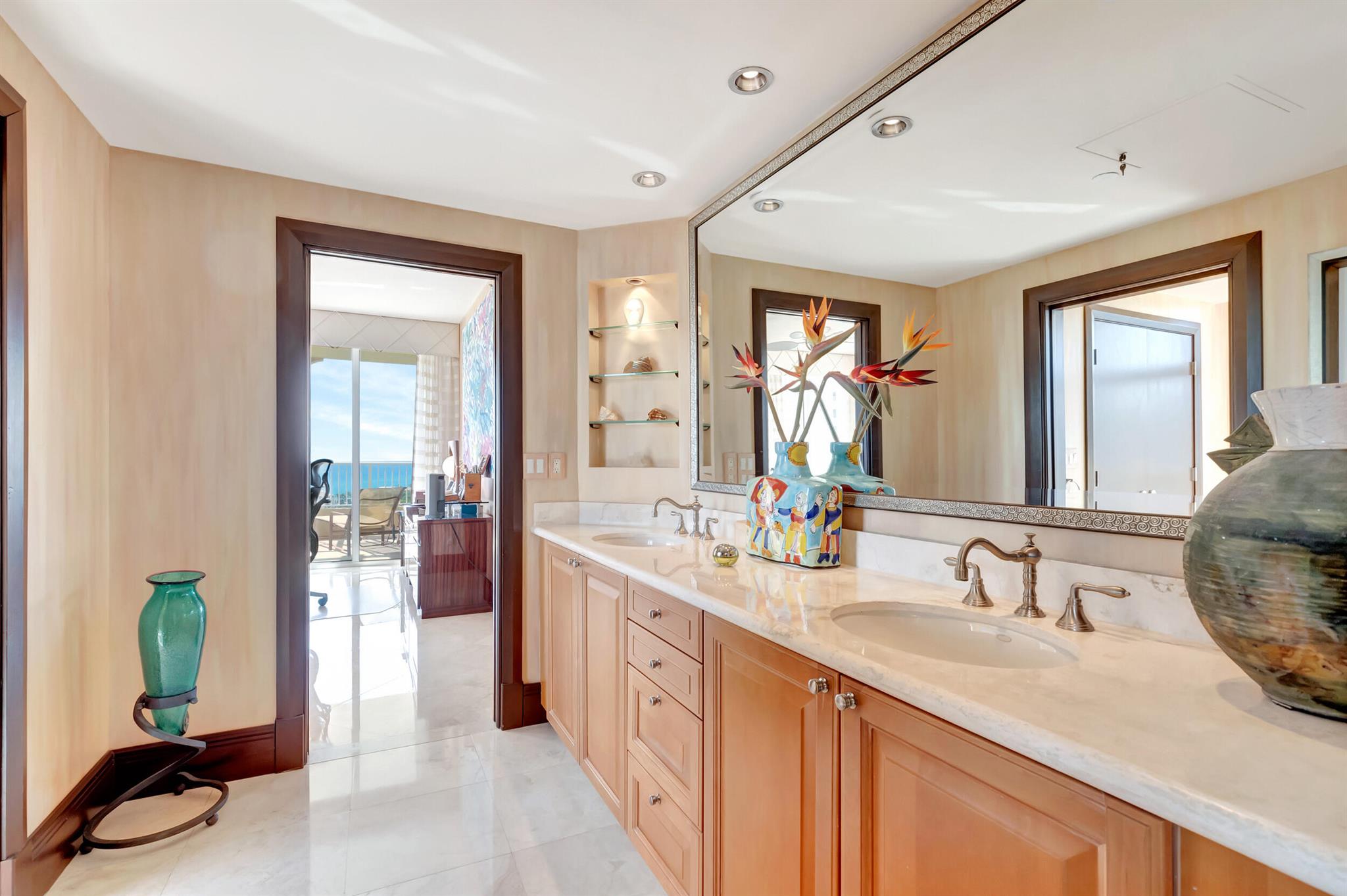 TOSCANA WEST TOWER II - Residential