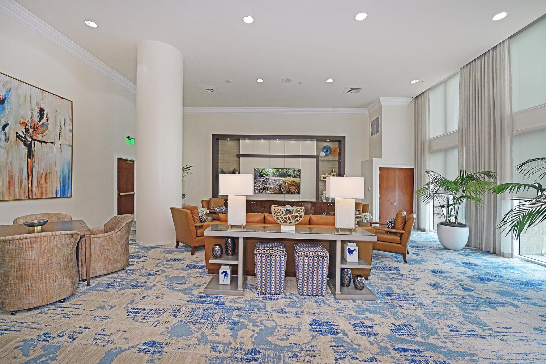 TOSCANA WEST TOWER II - Residential