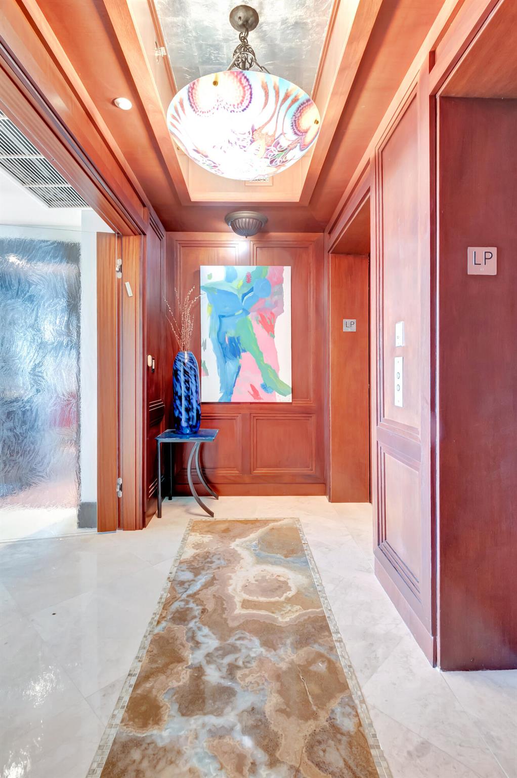 TOSCANA WEST TOWER II - Residential