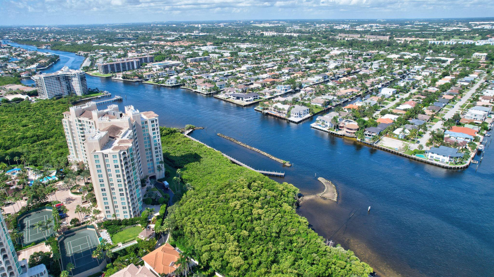 TOSCANA WEST TOWER II - Residential