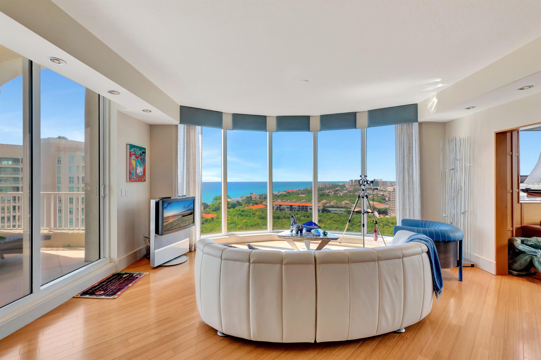 TOSCANA WEST TOWER II - Residential