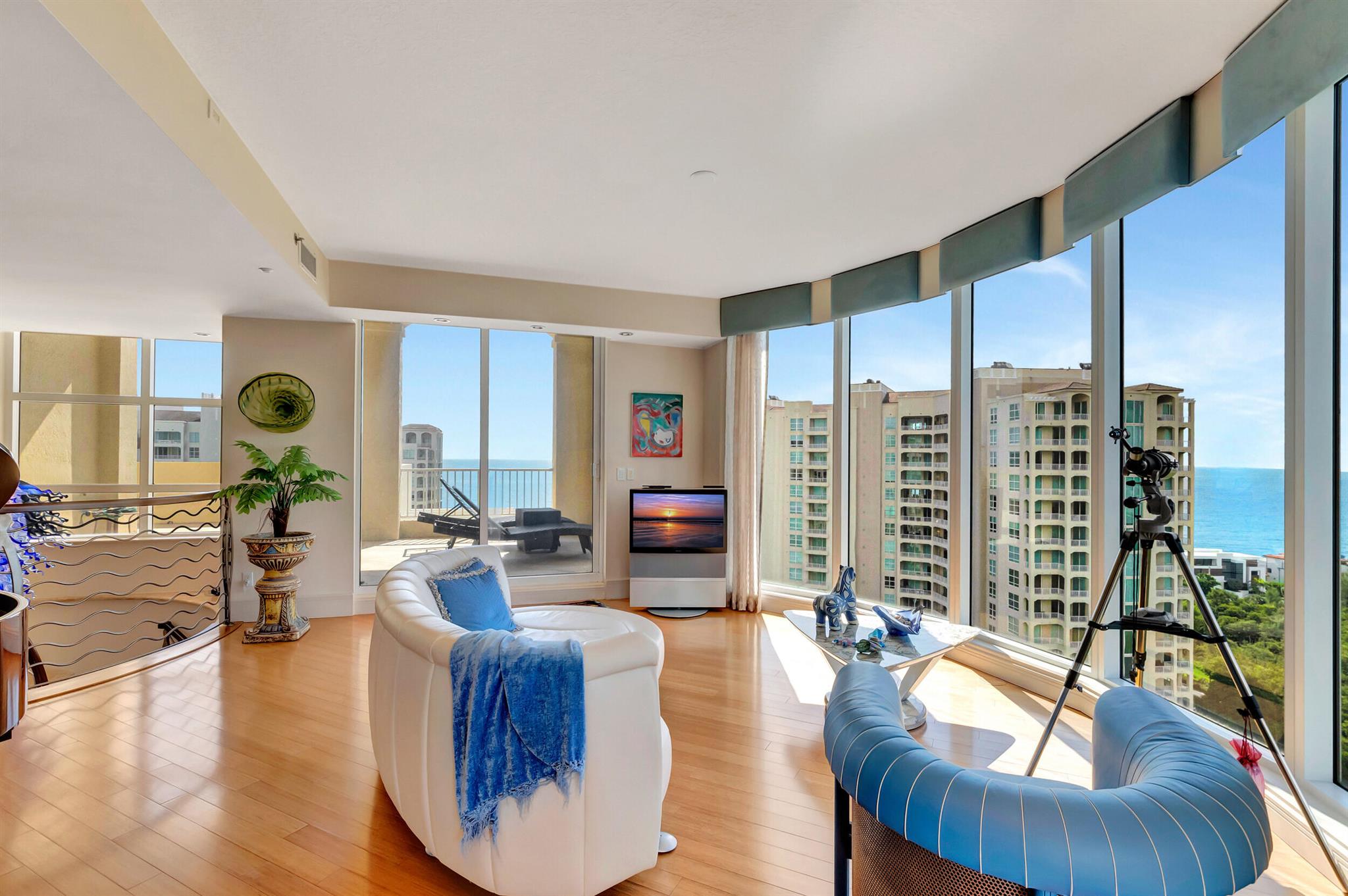 TOSCANA WEST TOWER II - Residential