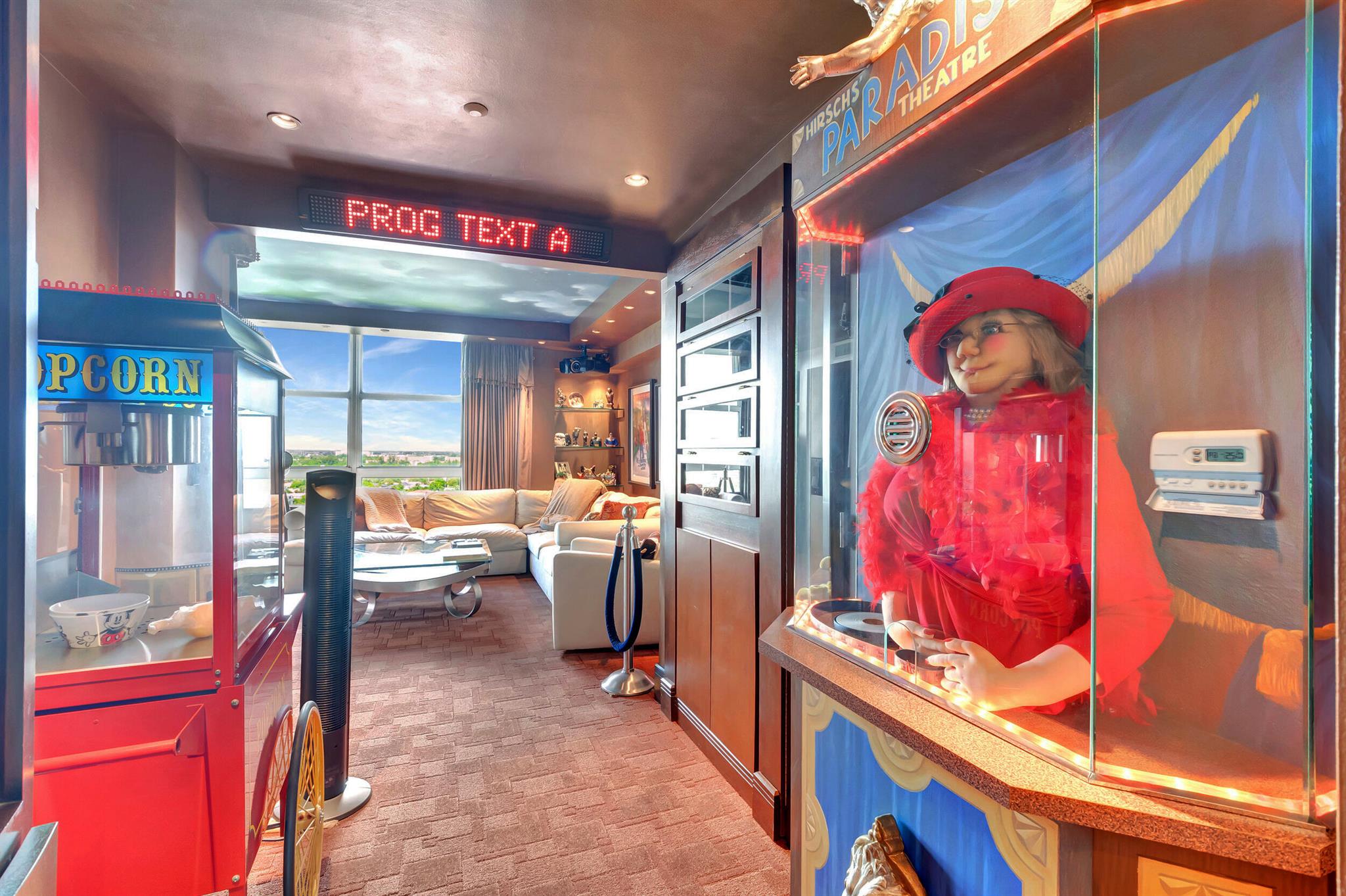 TOSCANA WEST TOWER II - Residential