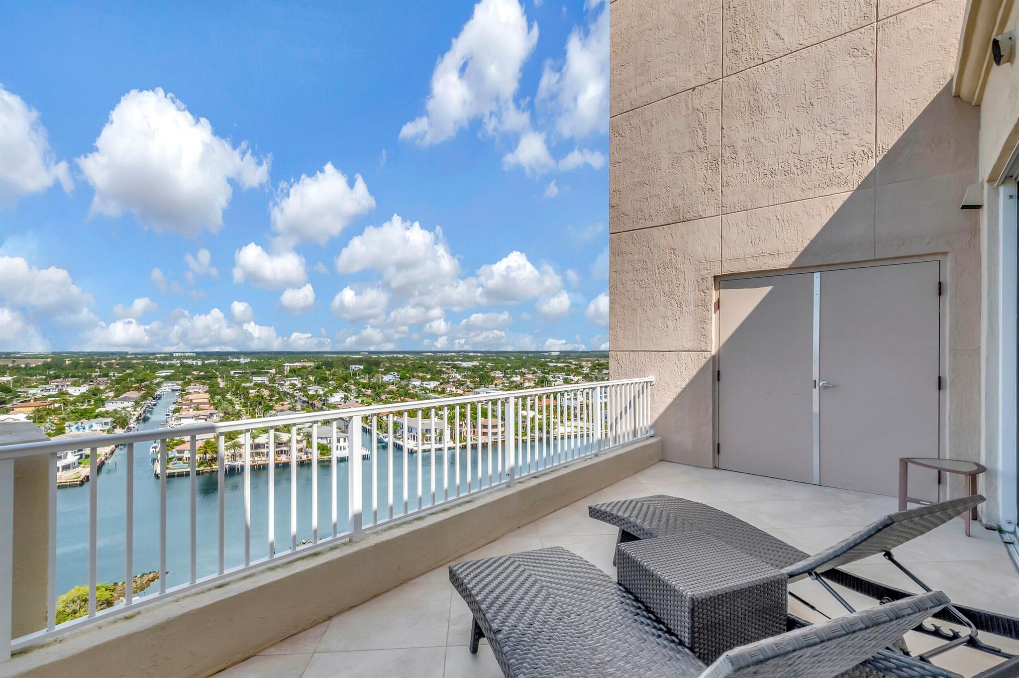 TOSCANA WEST TOWER II - Residential