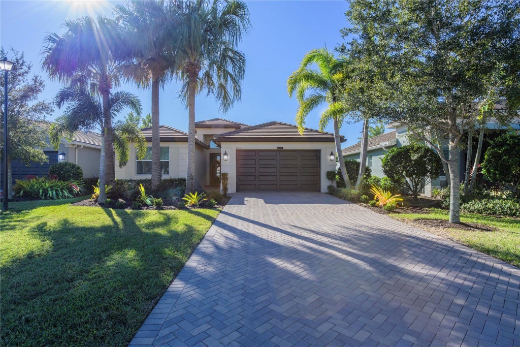 Photo of 10712 SW Matisse Ln, Port Saint Lucie, FL 34987 (MLS # F10473831)