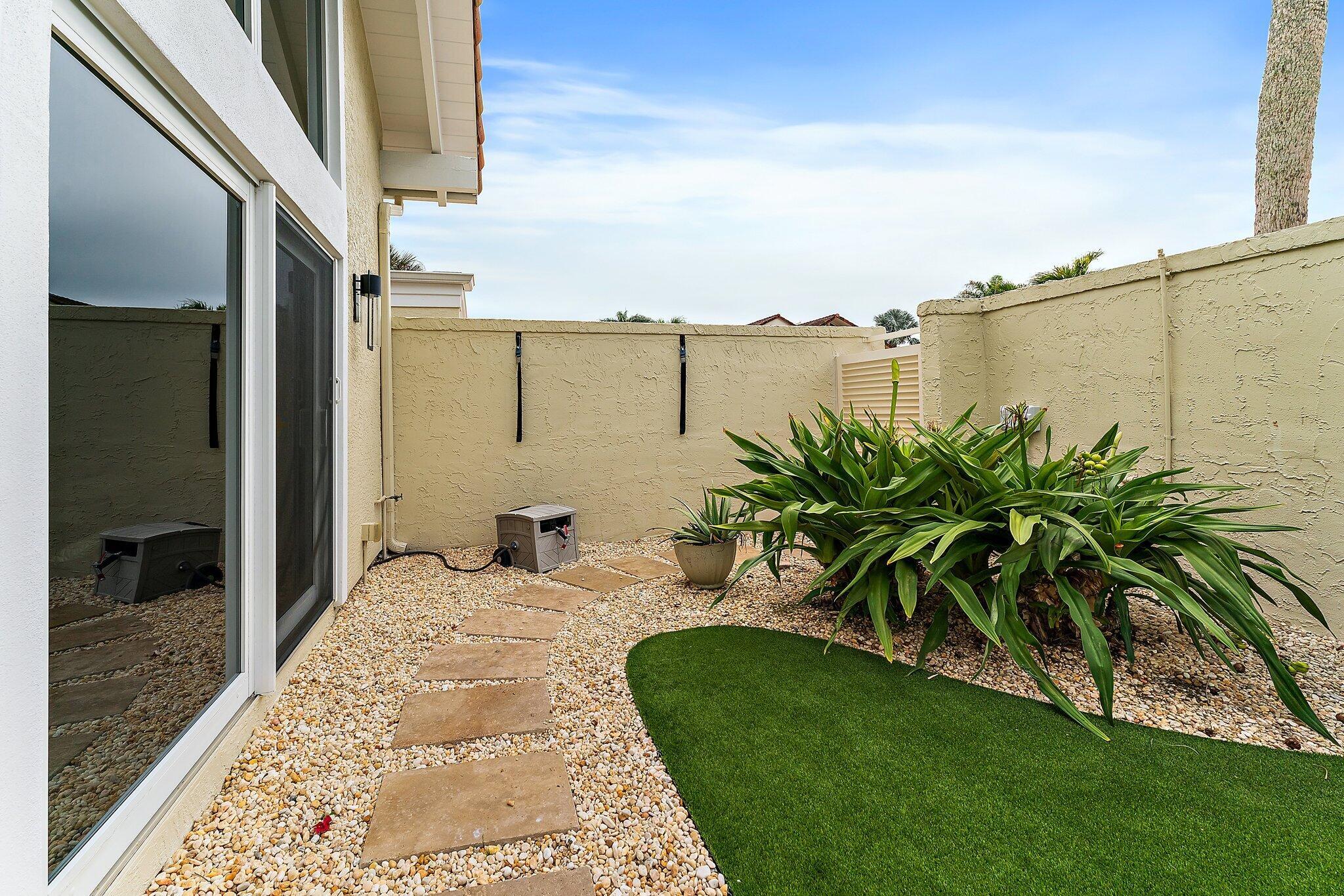 OCEAN WALK PLACE - Residential Lease