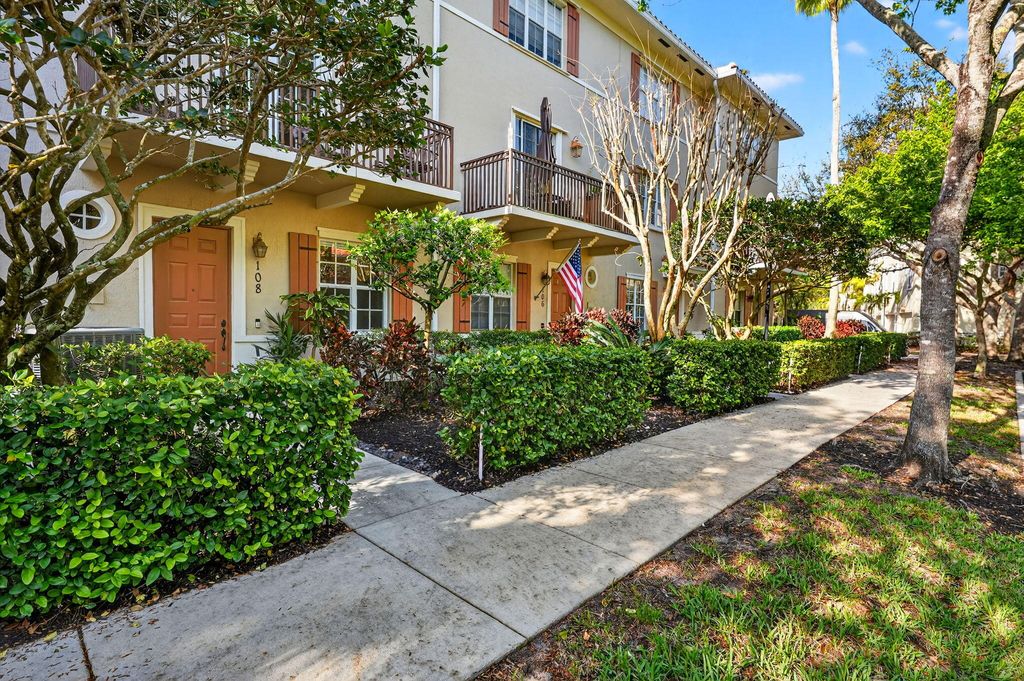 Photo of 108 Morning Dew Circle, Jupiter, FL 33458 (MLS # B26004369)
