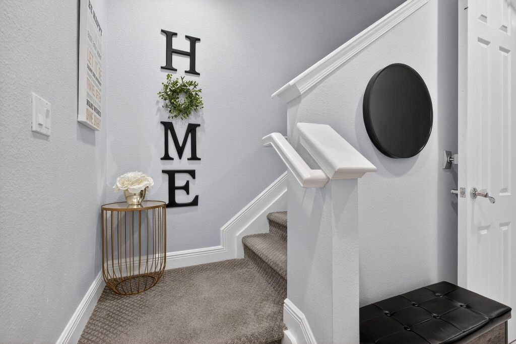 Photo of 108 Morning Dew Circle, Jupiter, FL 33458 (MLS # B26004369)