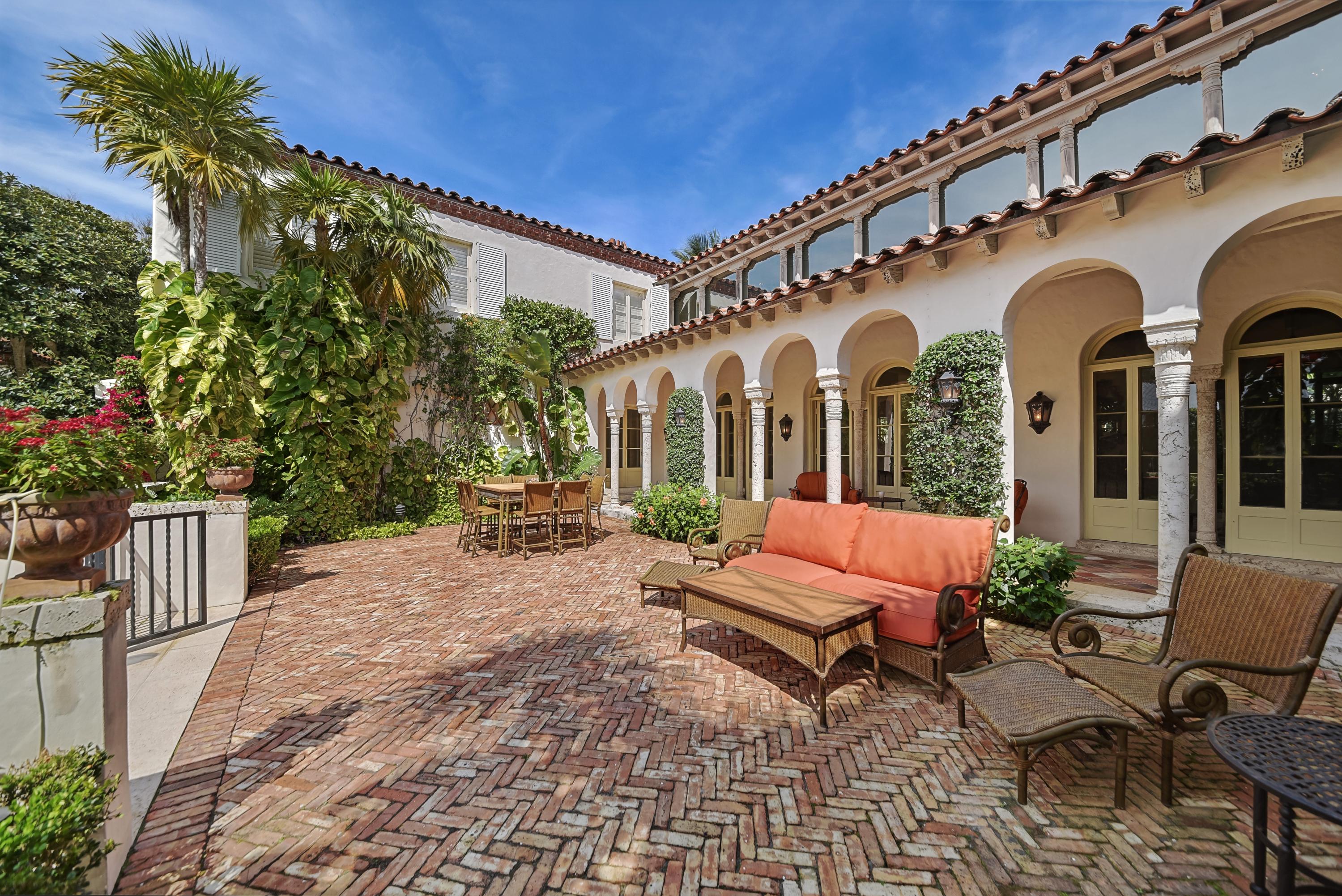 EAST SHORE - Residential