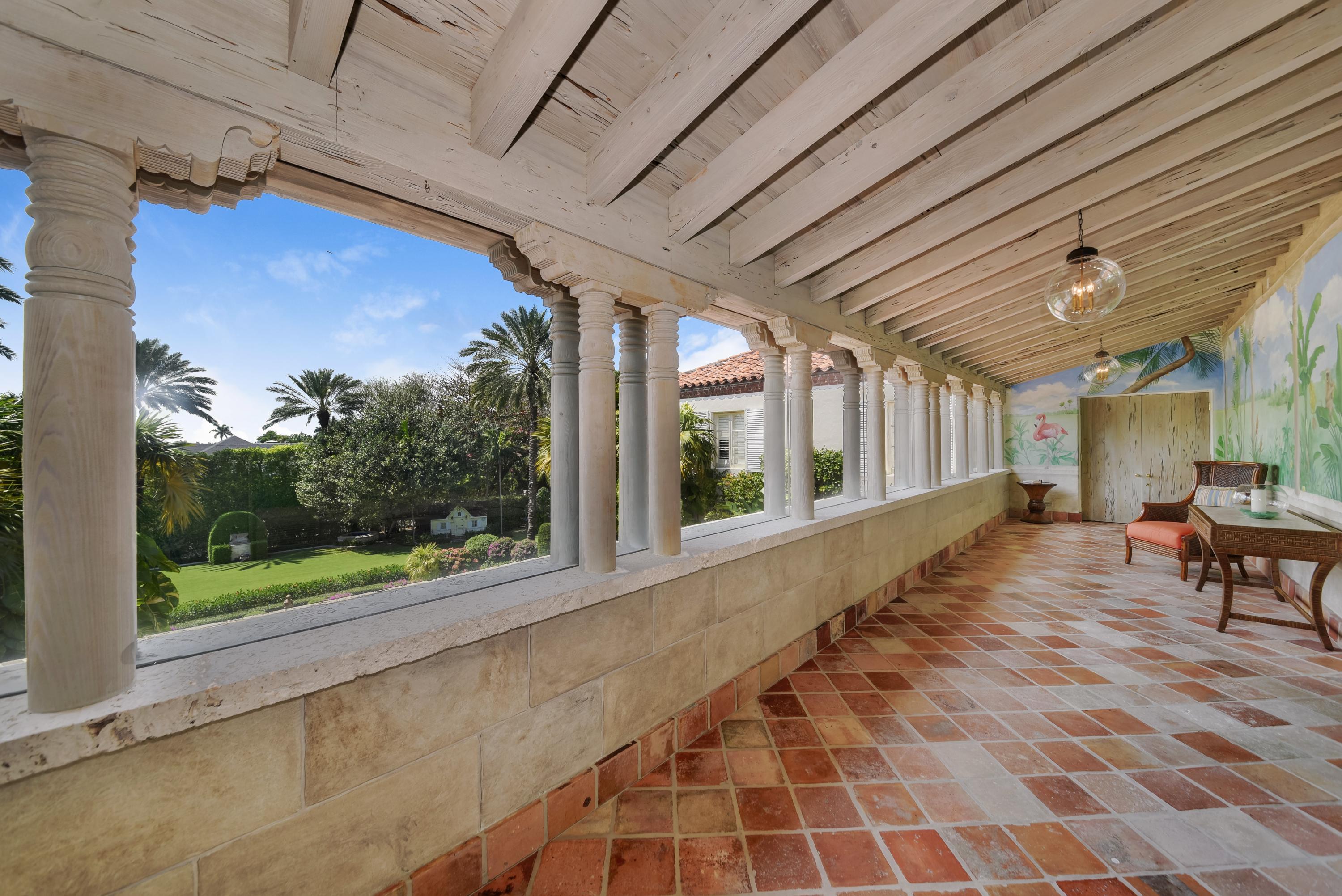 EAST SHORE - Residential