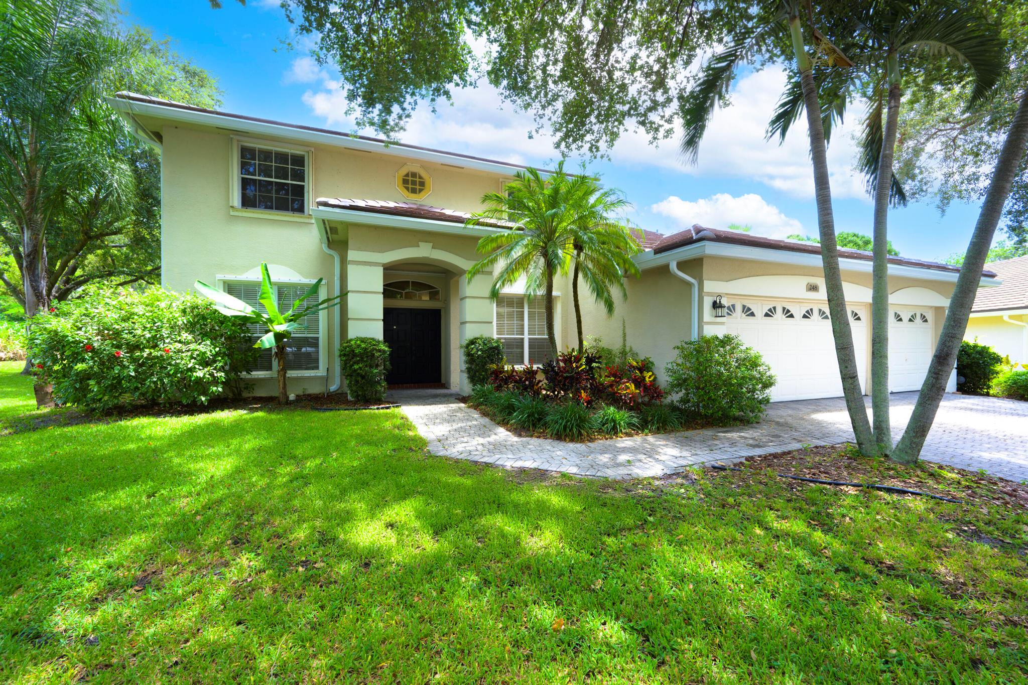 Very large open 5 bedroom 3 bath, 3 car garage 2 story home, with large yard and private pool. Enjoy all the amenities that egret landing has to offer. tennis, clubhouse, pool, playground soccer field, gym . House has a recent roof and recent air conditioner updates and new refrigerator. Make this home yours!