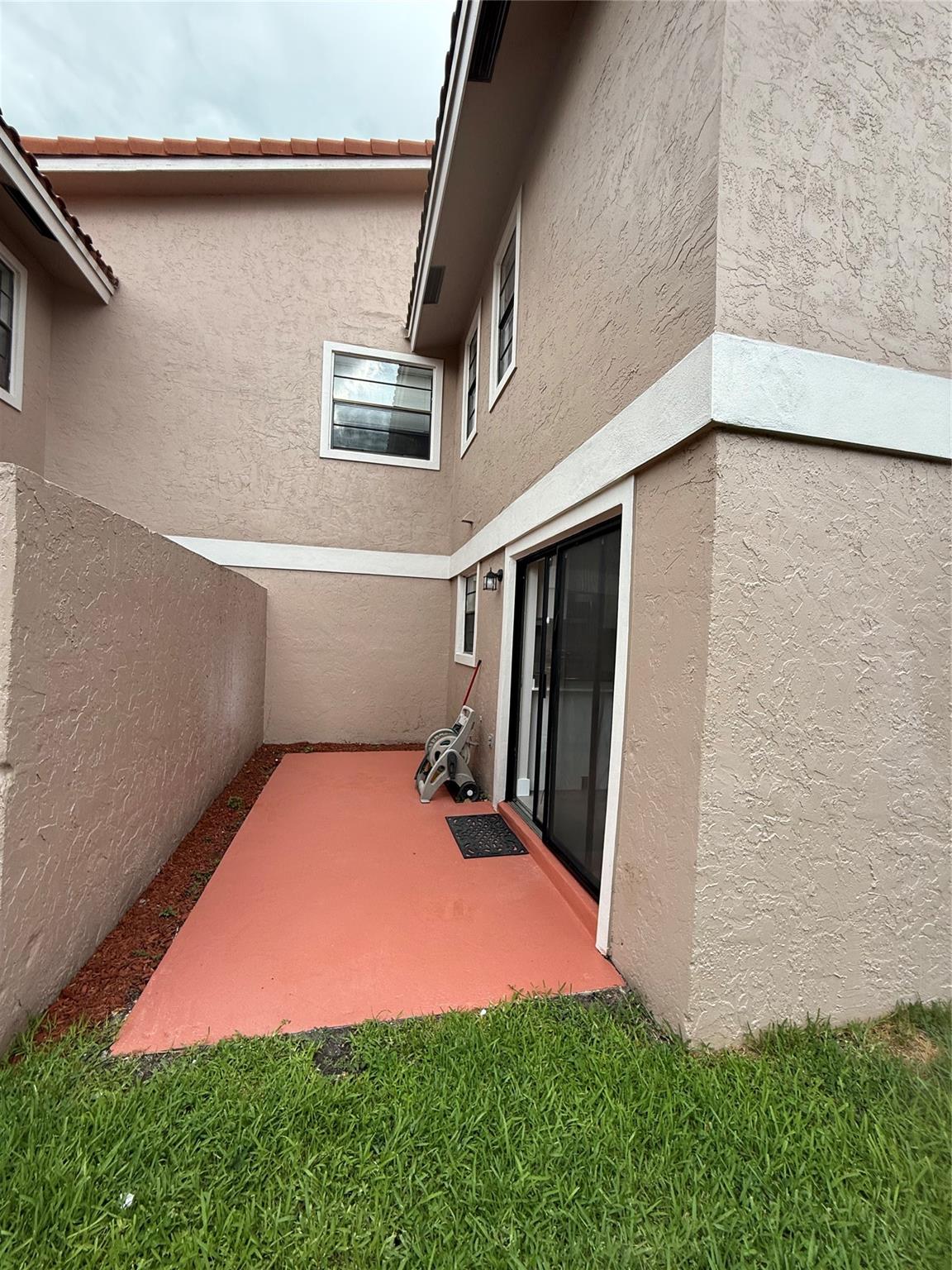 Glenwood Sub 69-33 B - Residential Lease