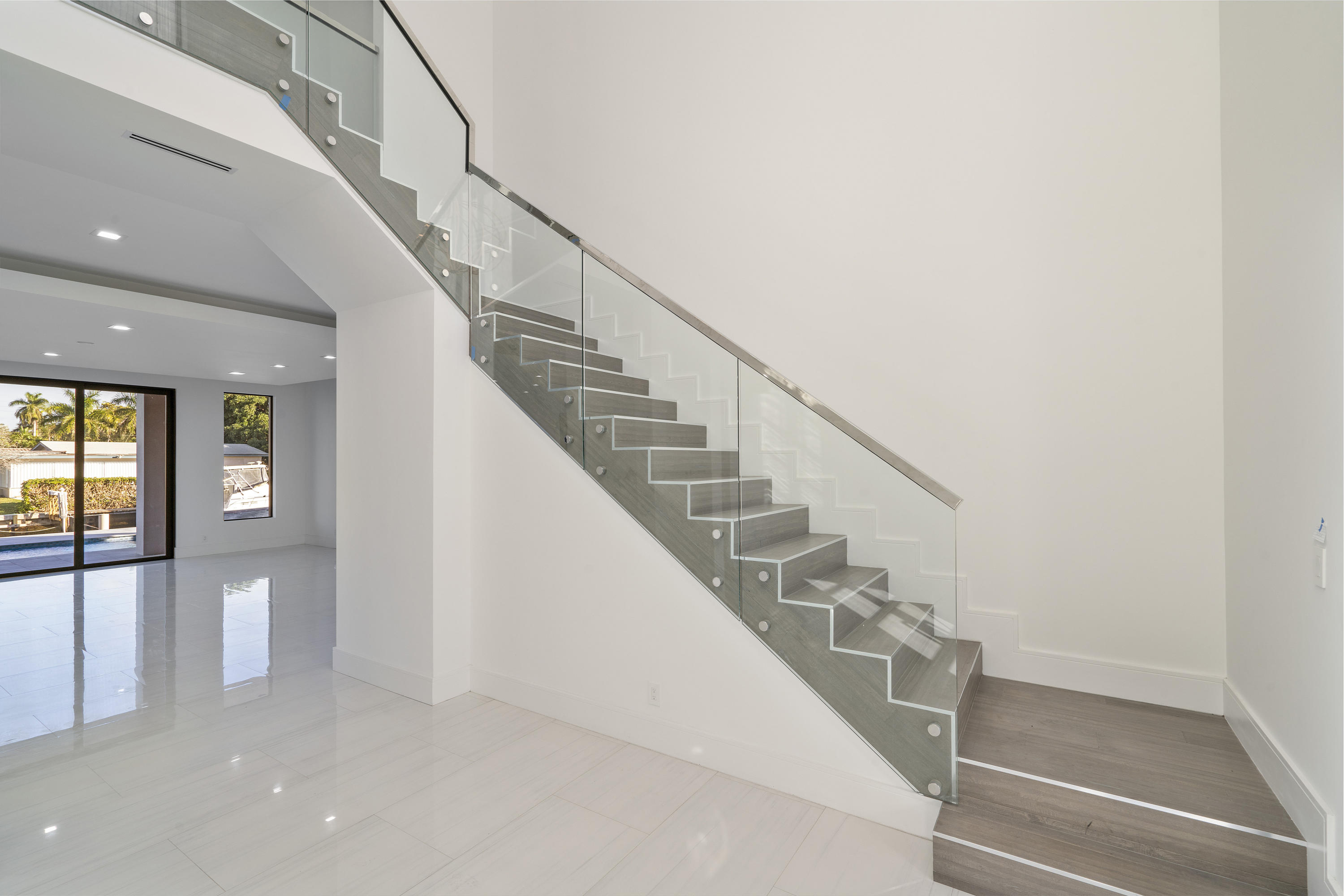 BOCA HARBOUR 5TH SEC - Residential