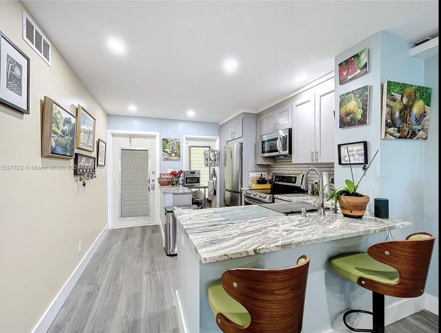 ISLE OF PARADISE CO-OP - Residential Lease