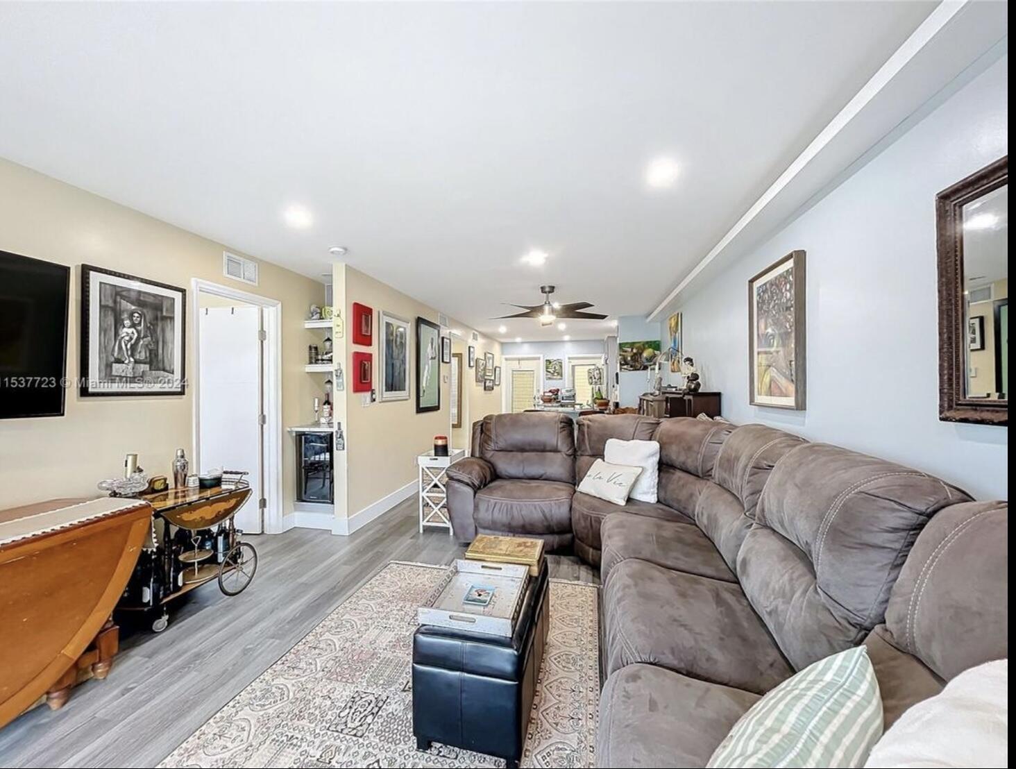 ISLE OF PARADISE CO-OP - Residential Lease